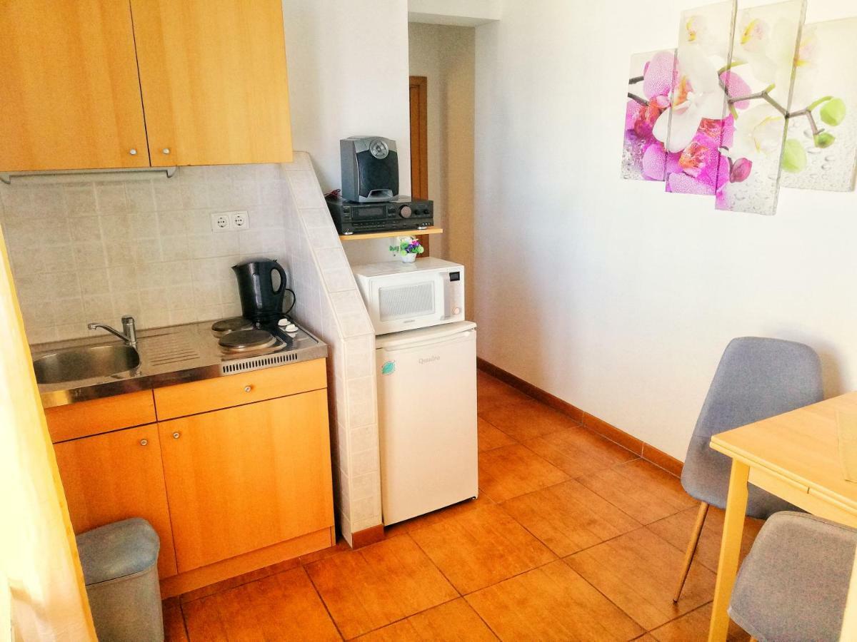 Apartments Jadranka Tučepi Екстериор снимка